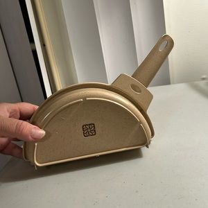 Vintage Littonware Omelette Maker Egg Food Kitchenware Accessory Microwave